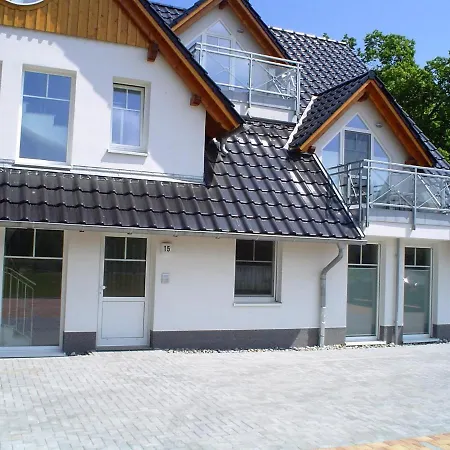 Hafenstrasse 15 Kieckut In アパート プレロー